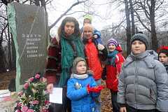 Социальные работники района Марфино свозили подопечных детей по местам боевой славы
